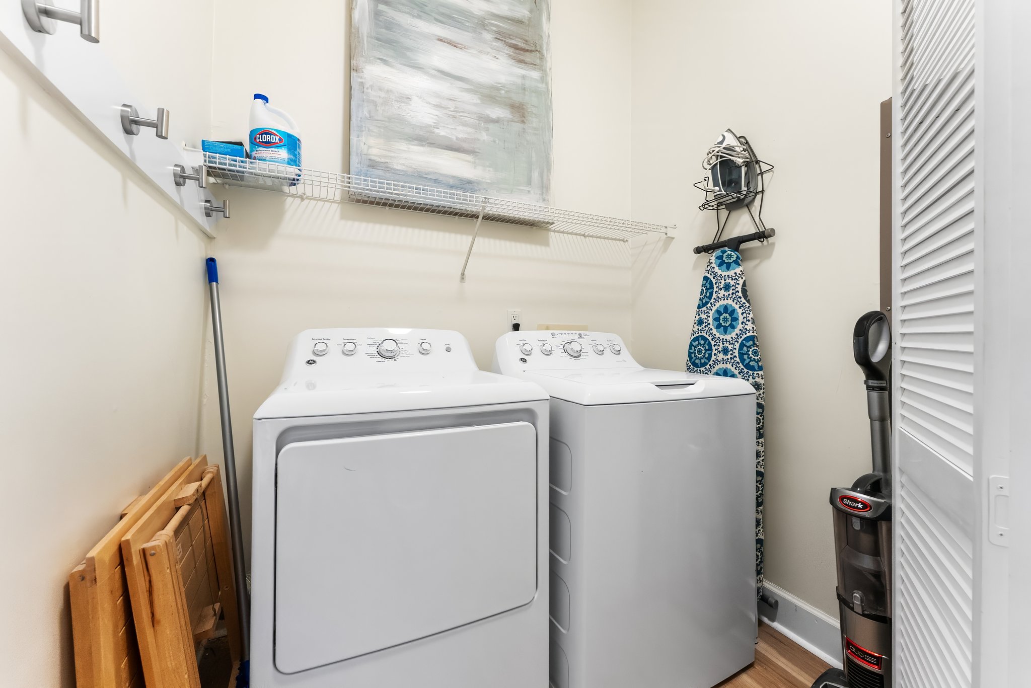 Full Size Washer/Dryer