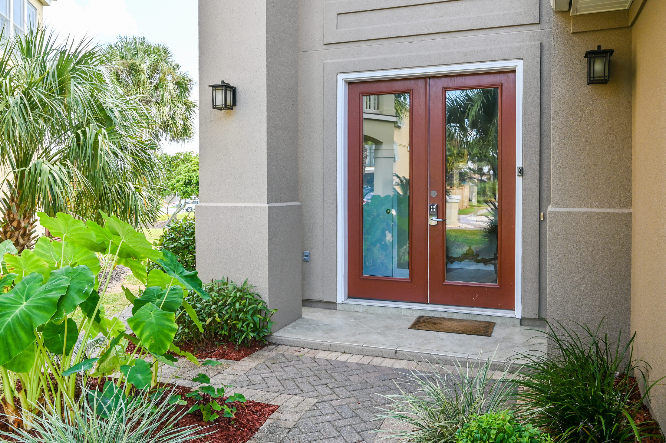 Step into your beach vacation!