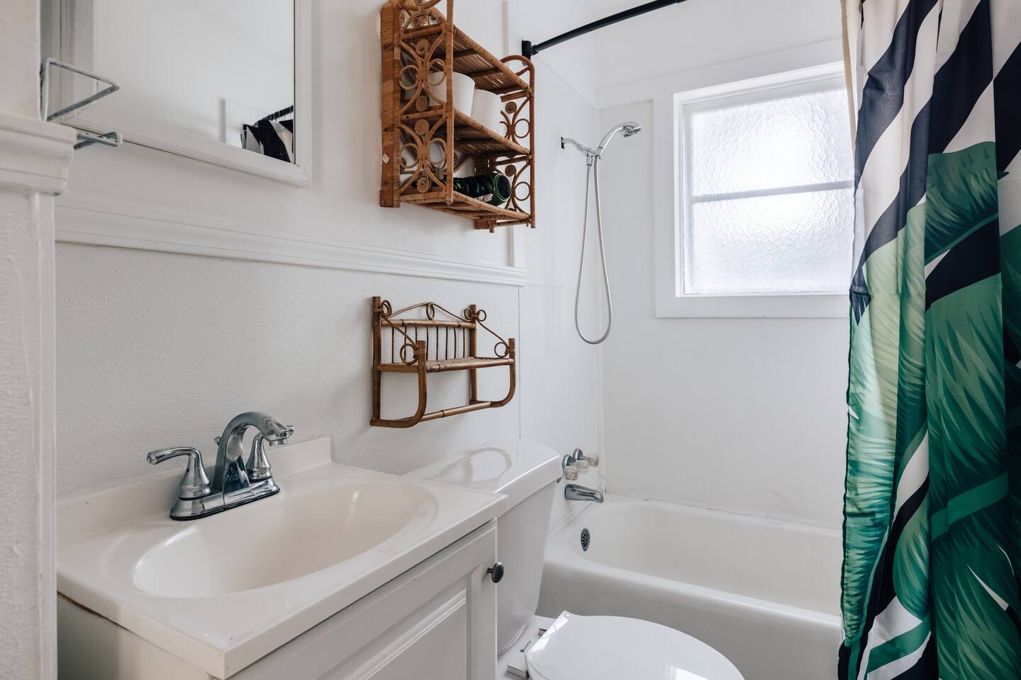 full bathroom