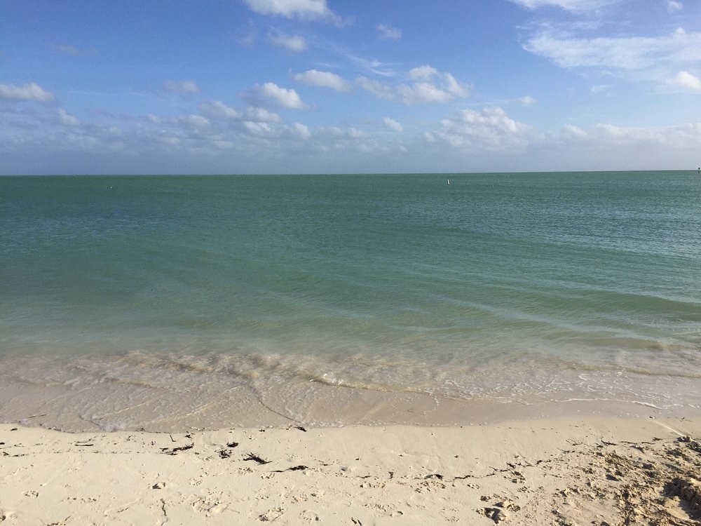 Cabana Club Beach, Access Included in Booking