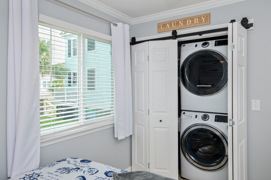 Full size washer/dryer!