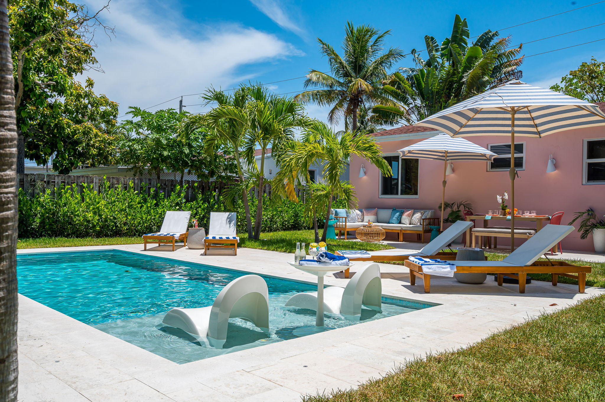 Your private tropical oasis awaits. Lounge poolside, dine al fresco under the palms, and soak up the Palm Beach sun in complete style and seclusion at The Coral Cabana.