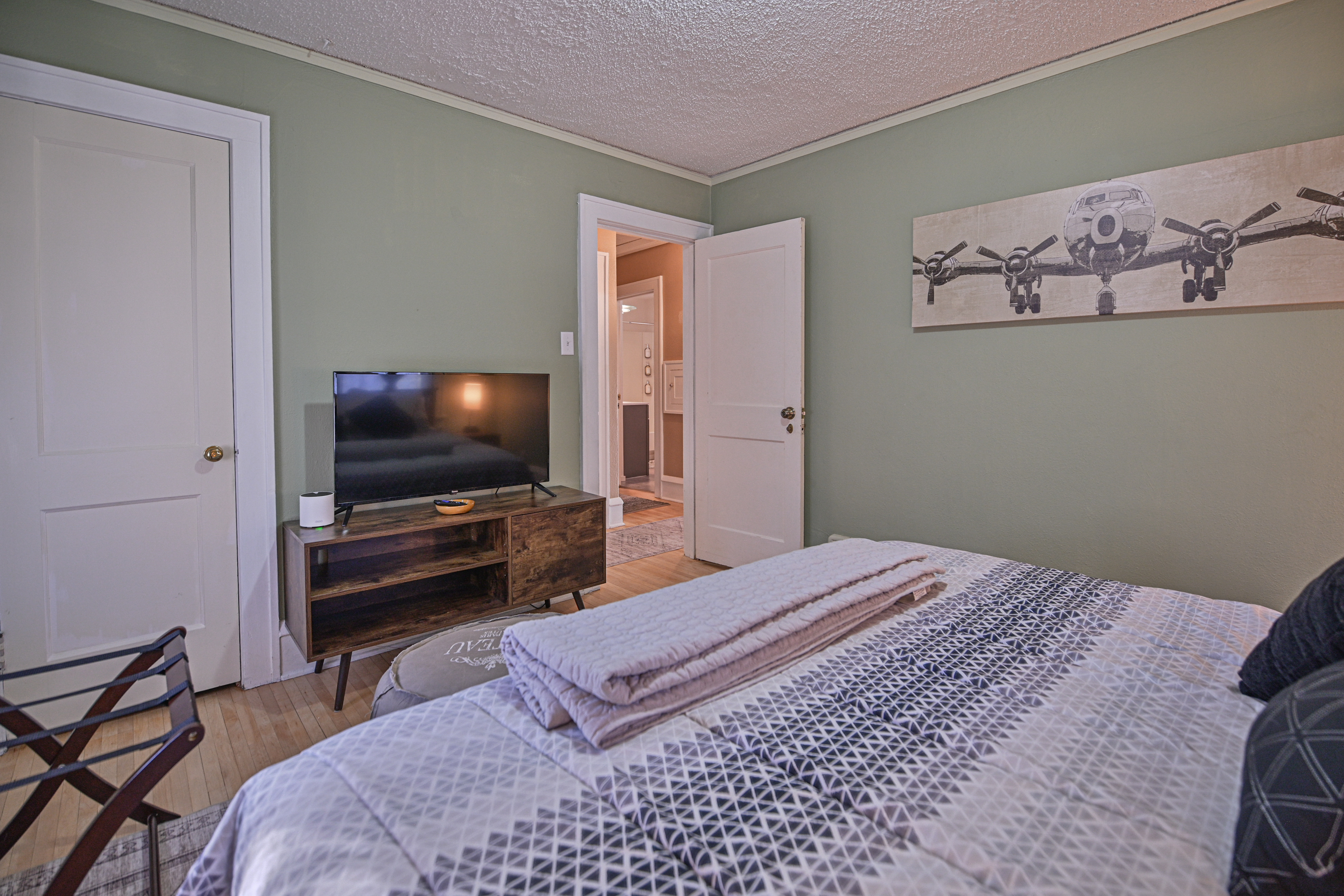Primary Bedroom w/ King