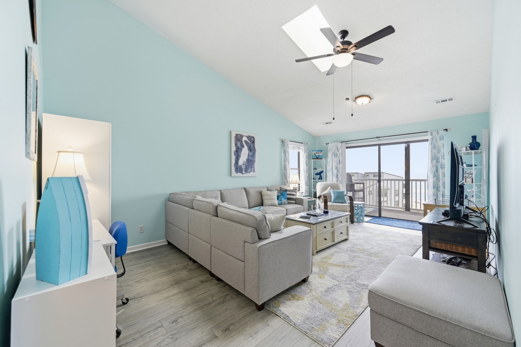 Plenty of natural light and comfortable seating create the perfect gathering space