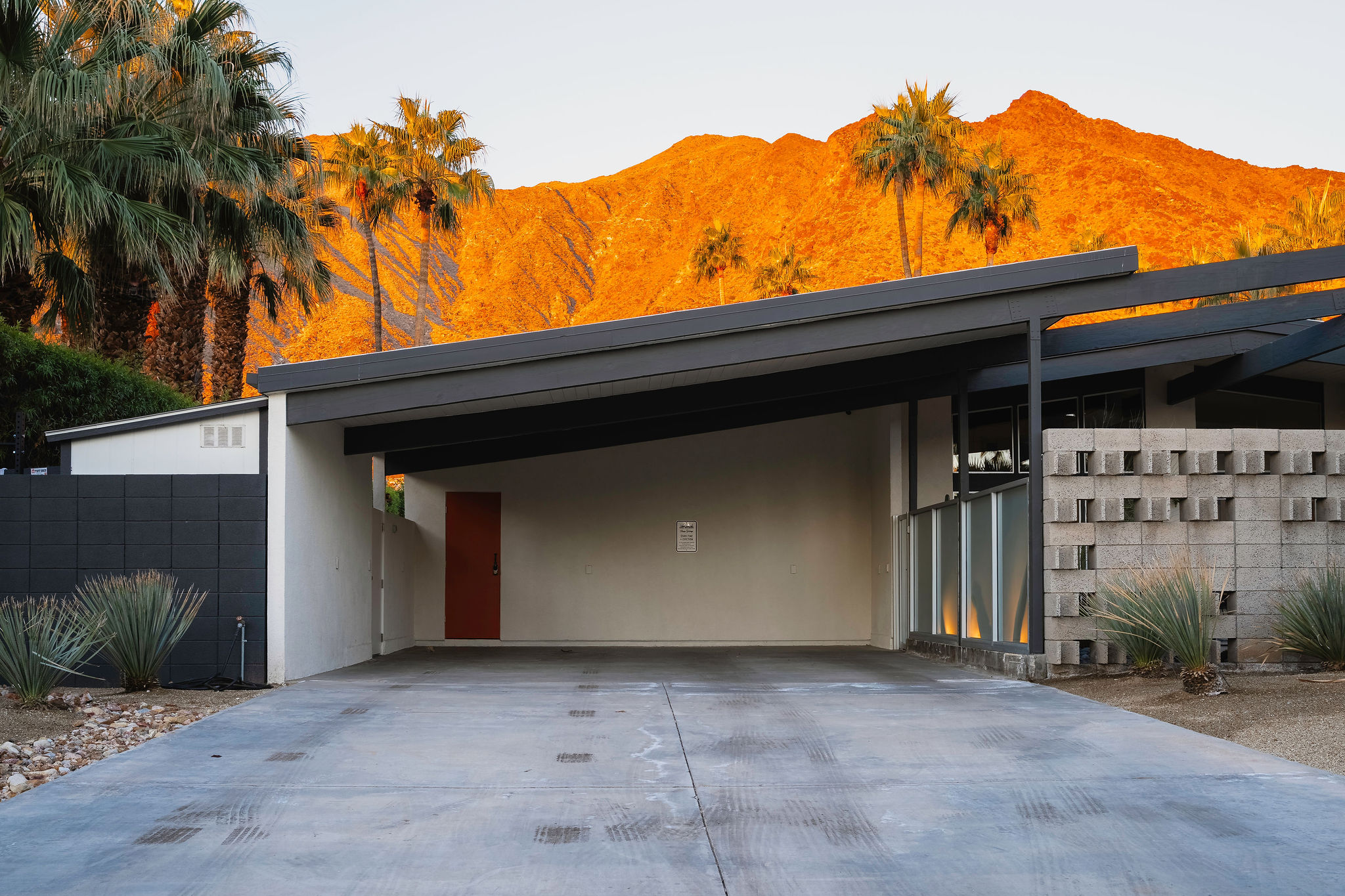 Park up to 3 cars here. Check out those mountains while you are at it