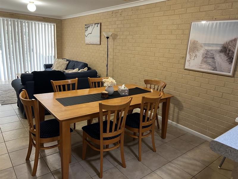 Spacious family dining area incl. highchair for the little ones