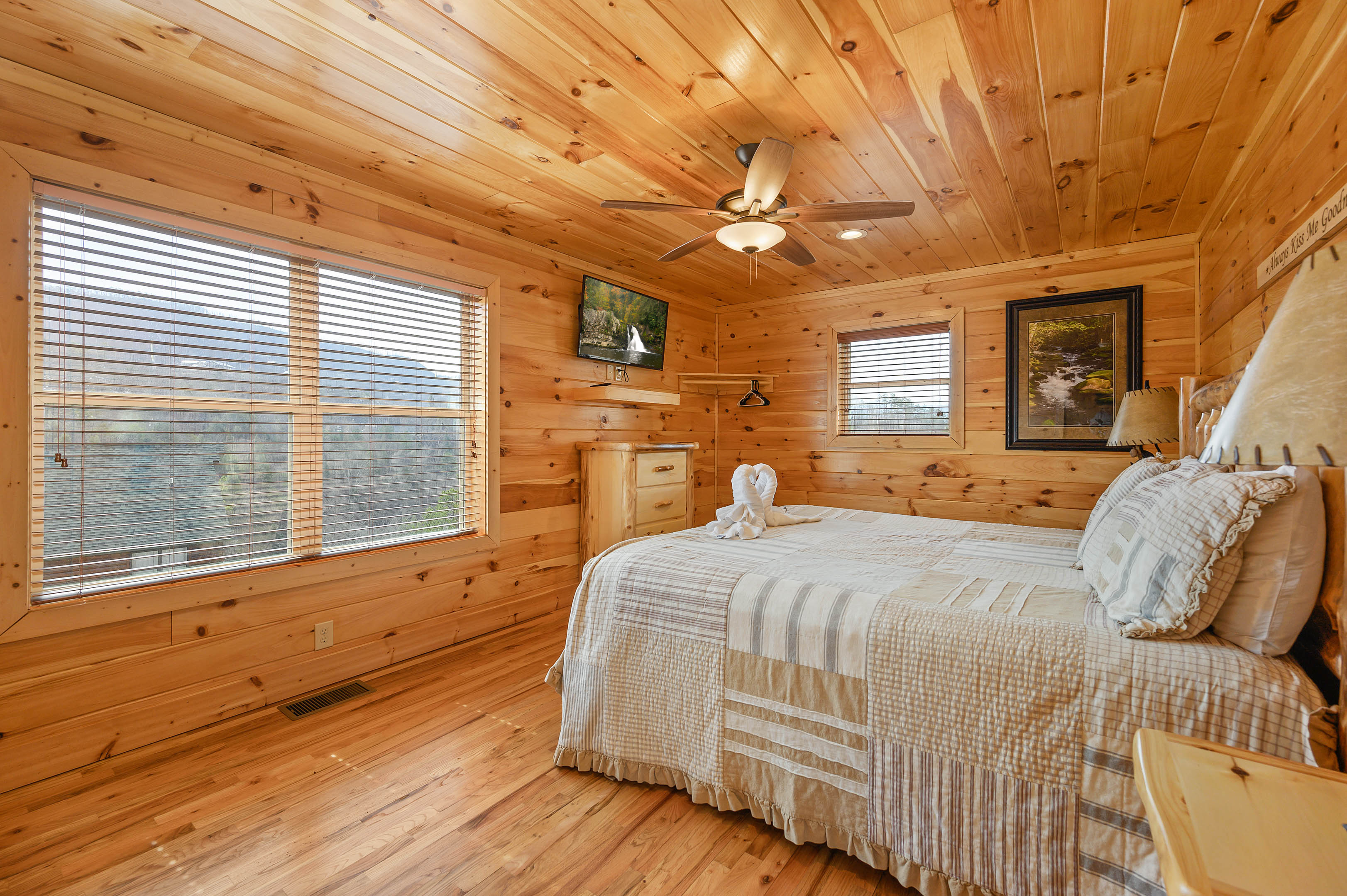Bed 4: King, TV, Ensuite full bath, on upper level