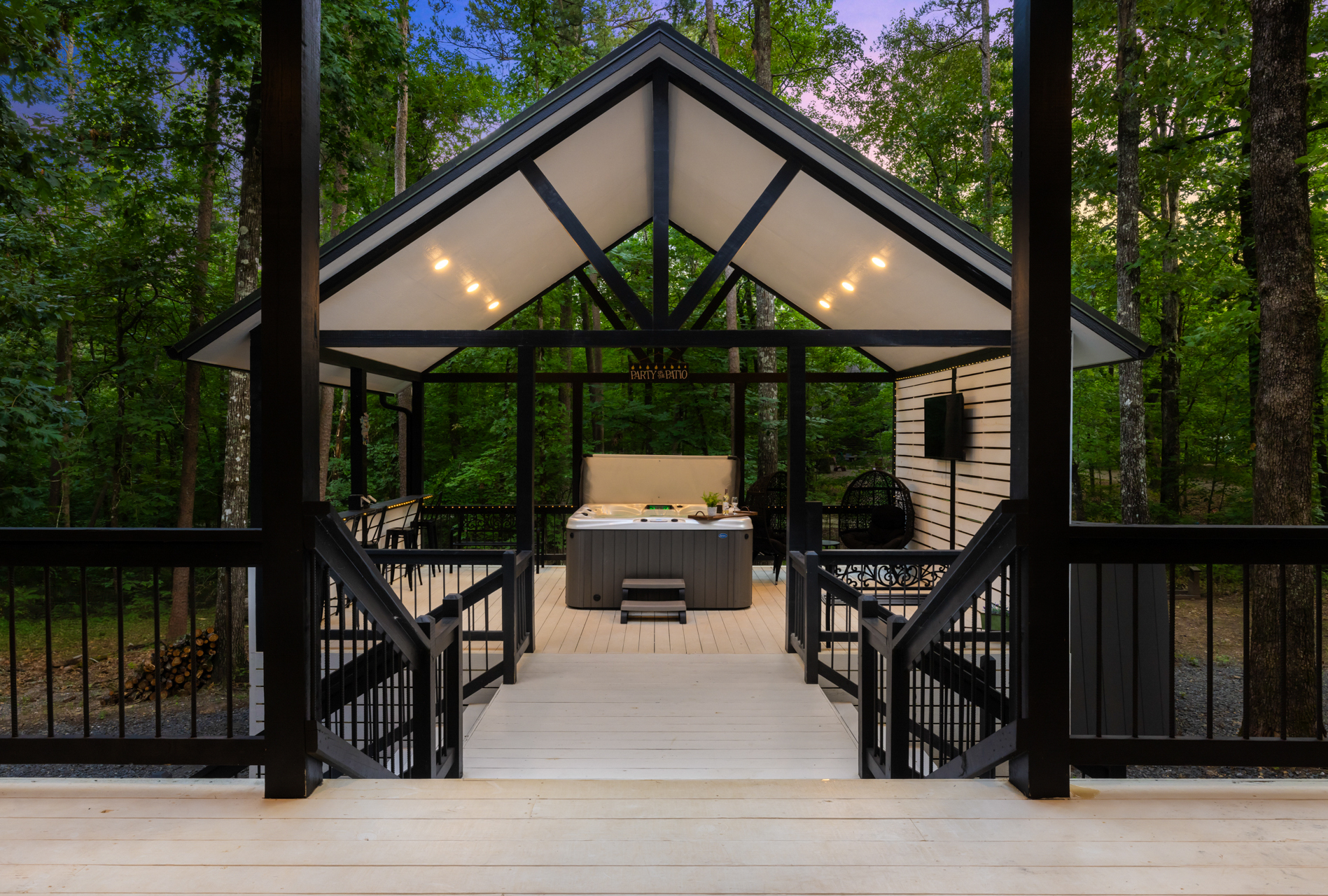 Luxury Hochatown Cabin w/ Hot Tub, Arcade, Luxe Decks & Fireplaces