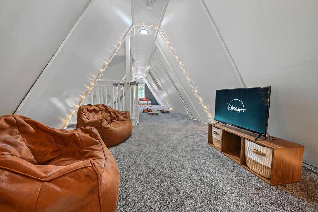 Kids TV/gaming area in attic - BYO consoles/streaming subscriptions