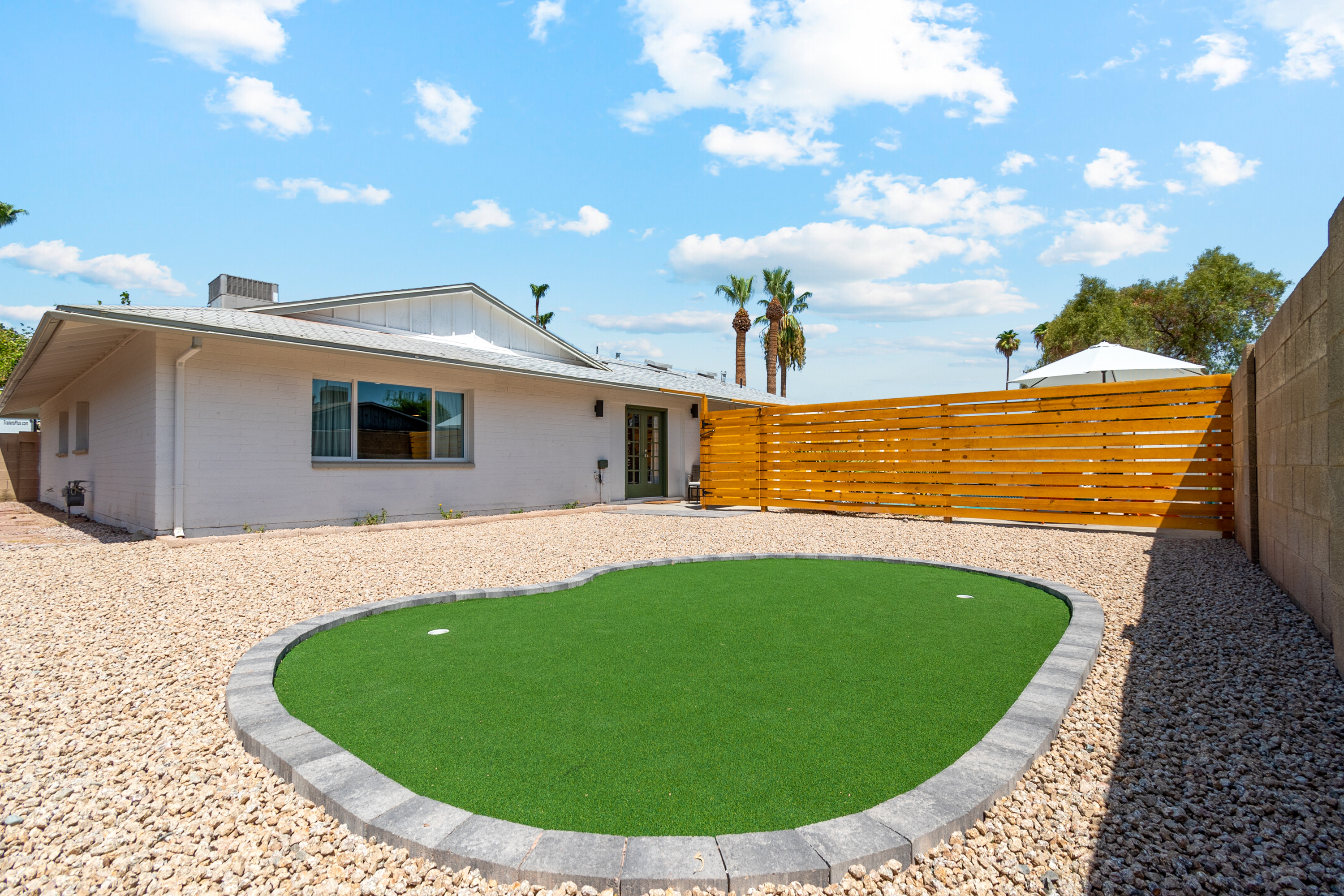 Family Friendly Retreat | Pool & Putting Green 3