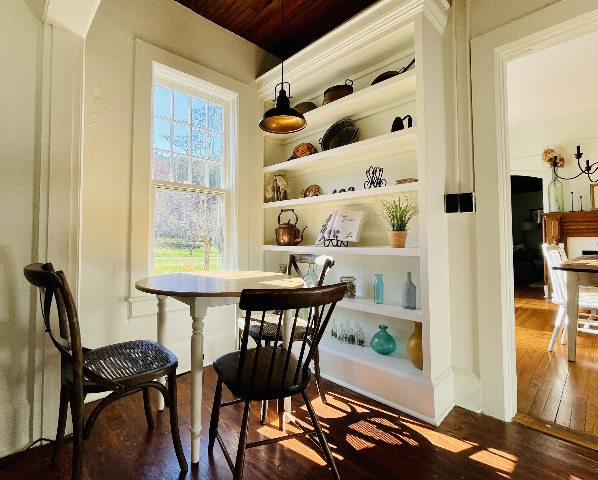 Breakfast Nook