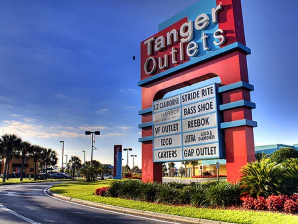 Tanger outlet store reebok