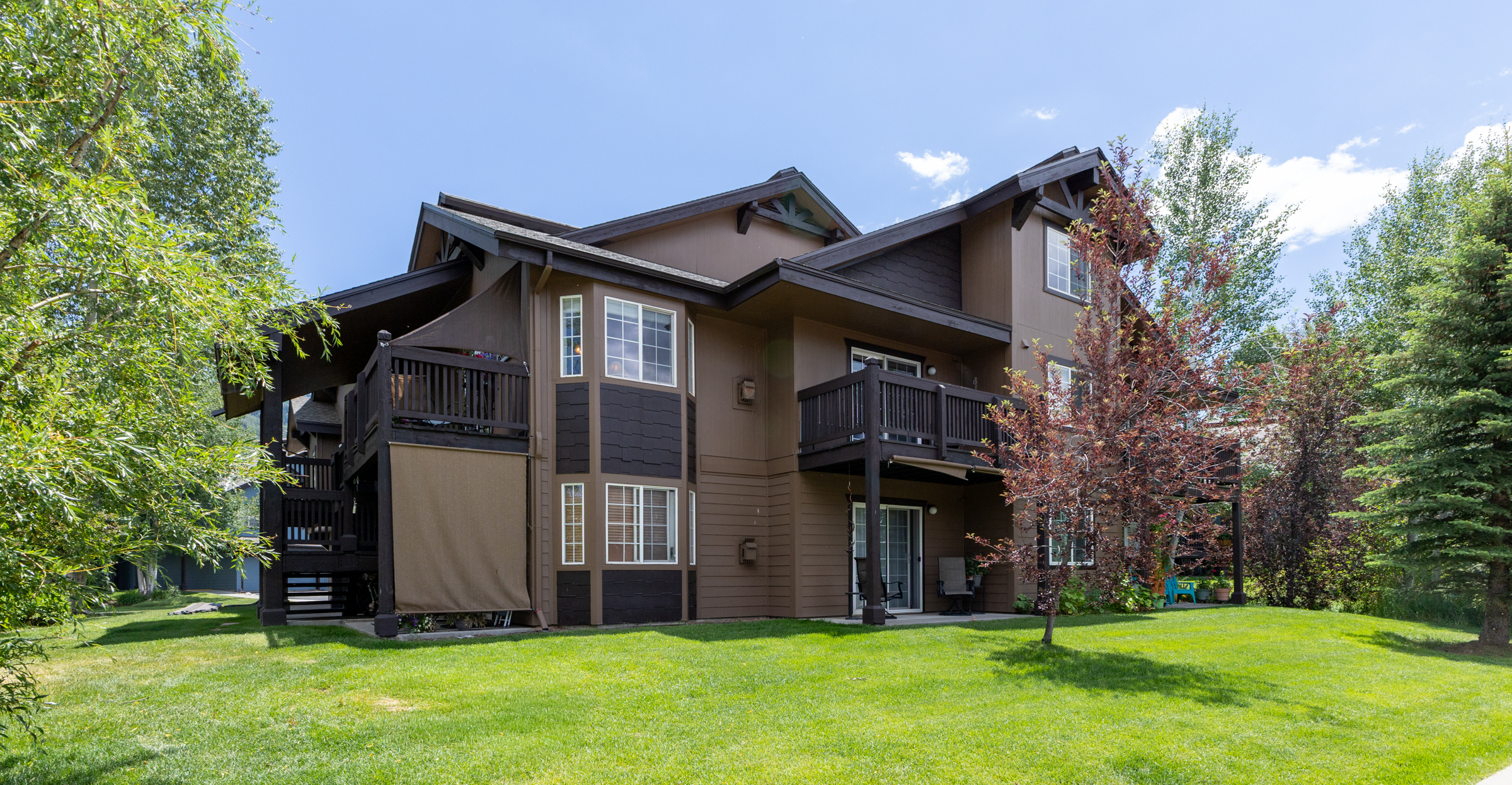 Outside view of Santuary on Covey 406