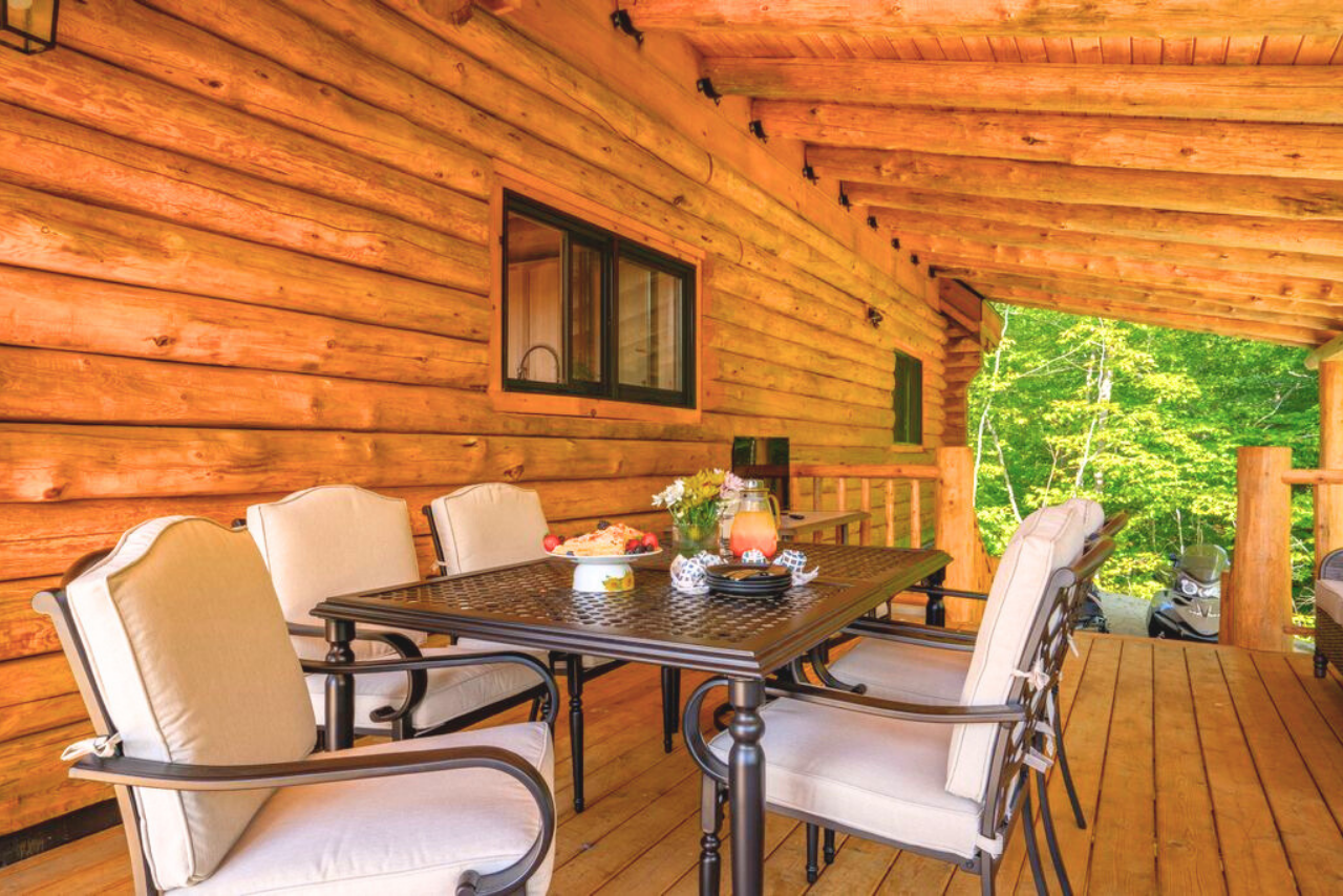 Outdoor lounge space for everyone.