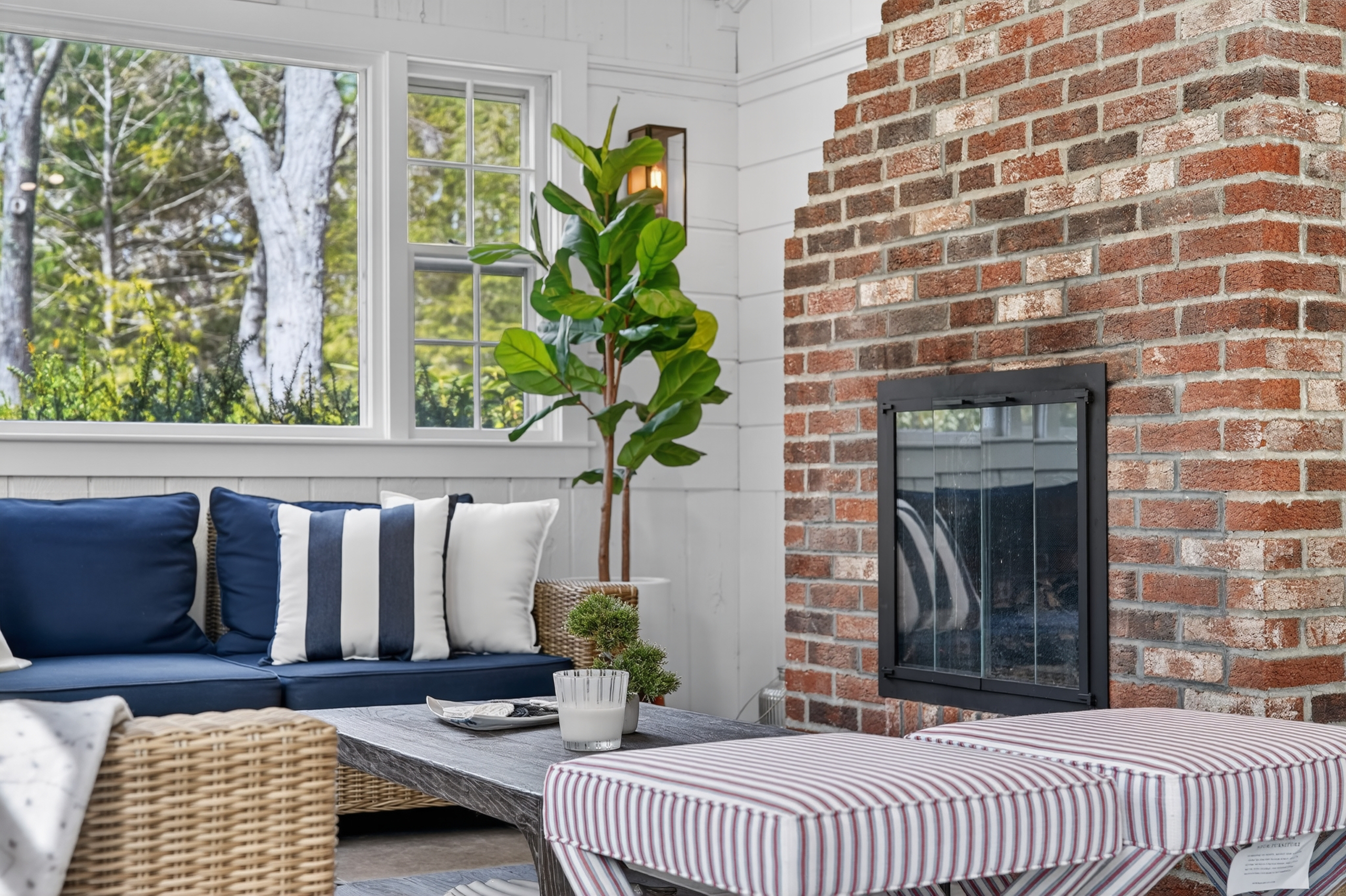 Relax in a n extension living room!