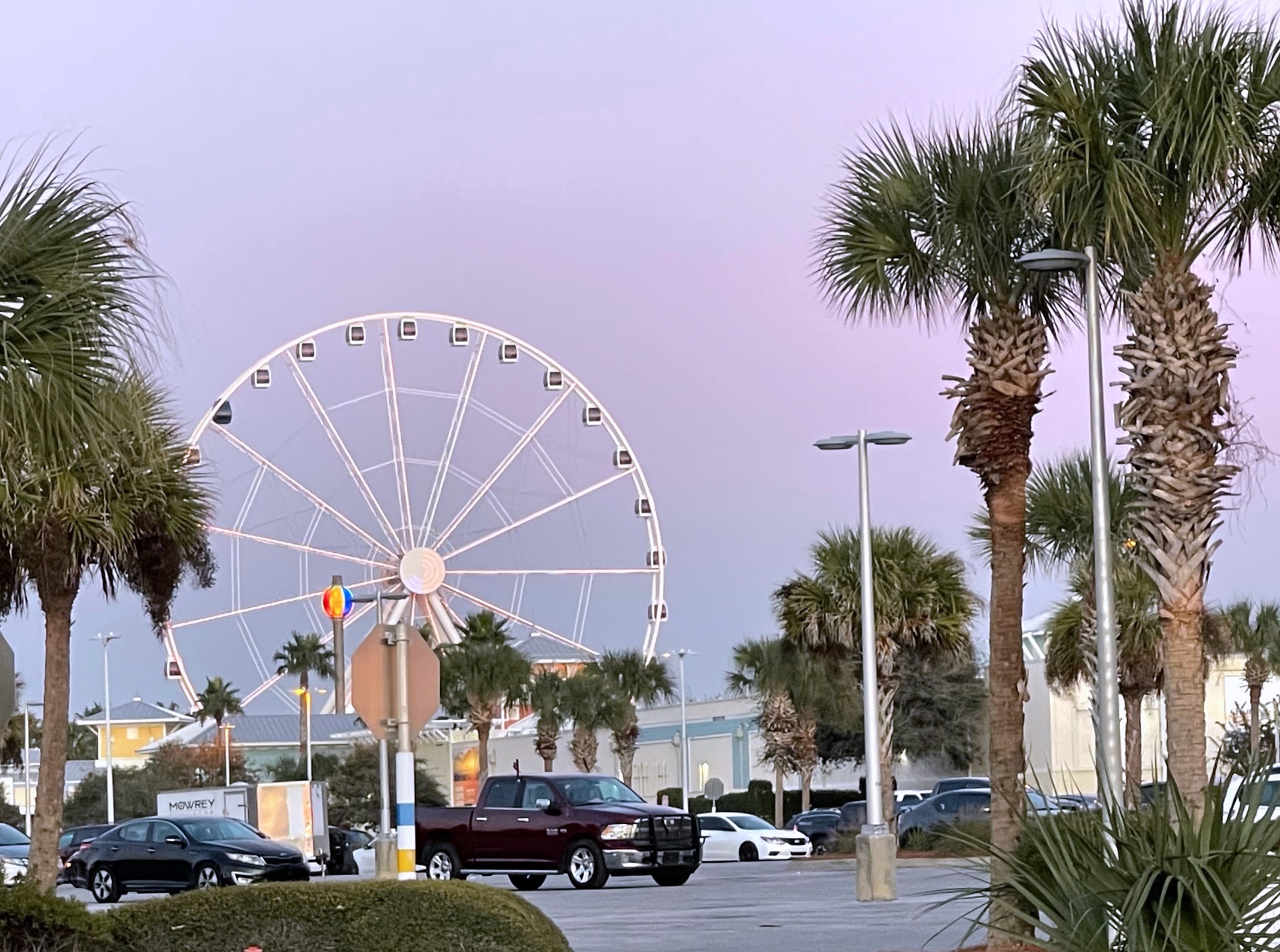 Close to Pier Park for fun activities