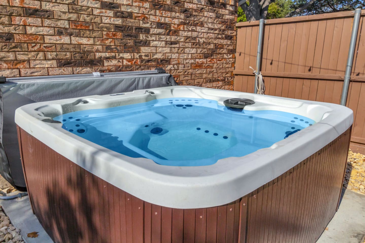 Relax in your private jacuzzi, the perfect spot to unwind after a day at Grandscape or exploring The Colony. Easy access from the patio makes it ideal for evening soaks and family downtime.