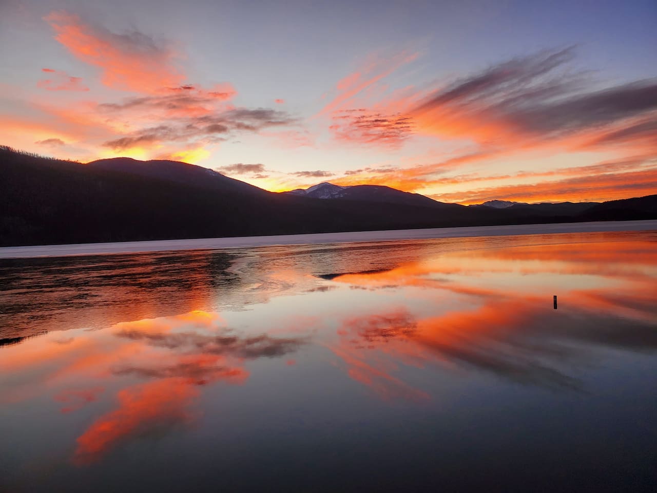 Come watch the lake freeze in November and 
 early December!