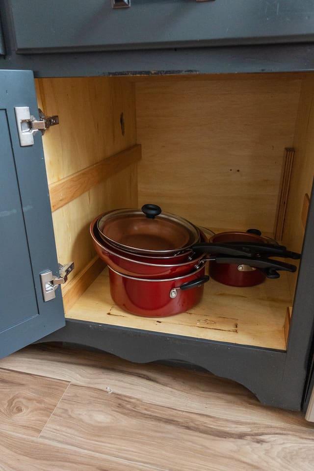 Kitchen supplies