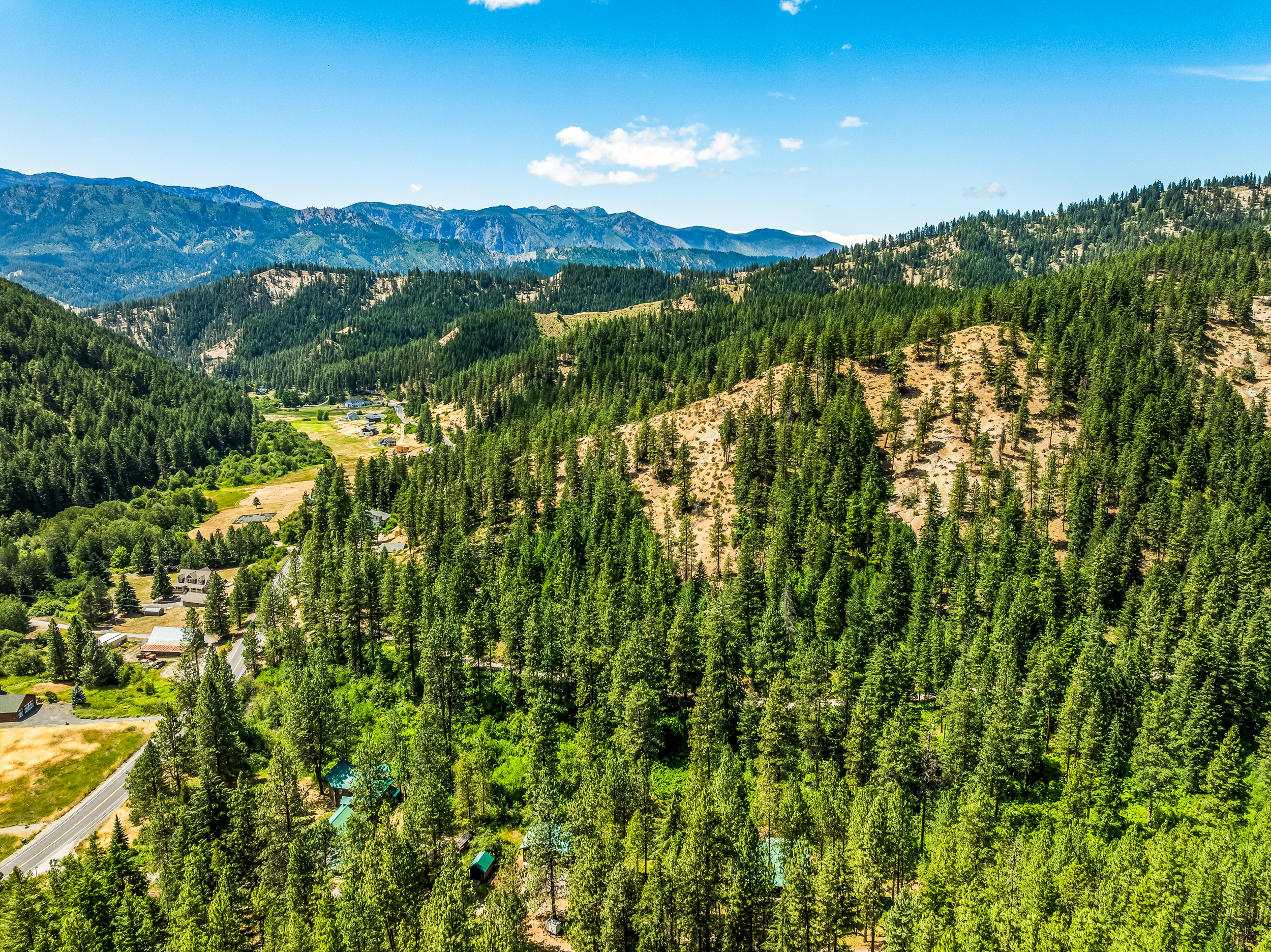 Aerial view looking south towards Eagle Creek Road