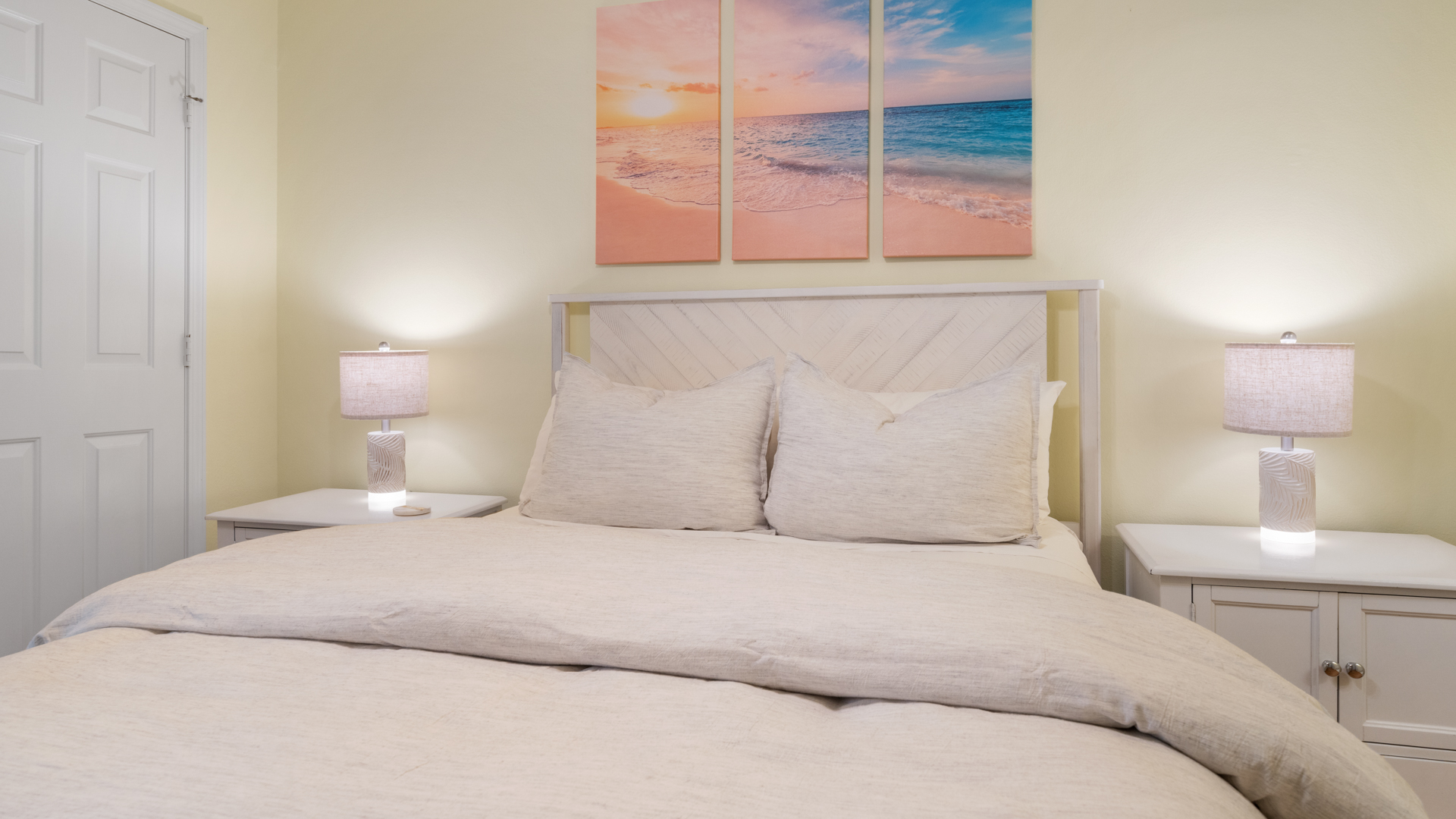 Sunset Room (3rd Floor)