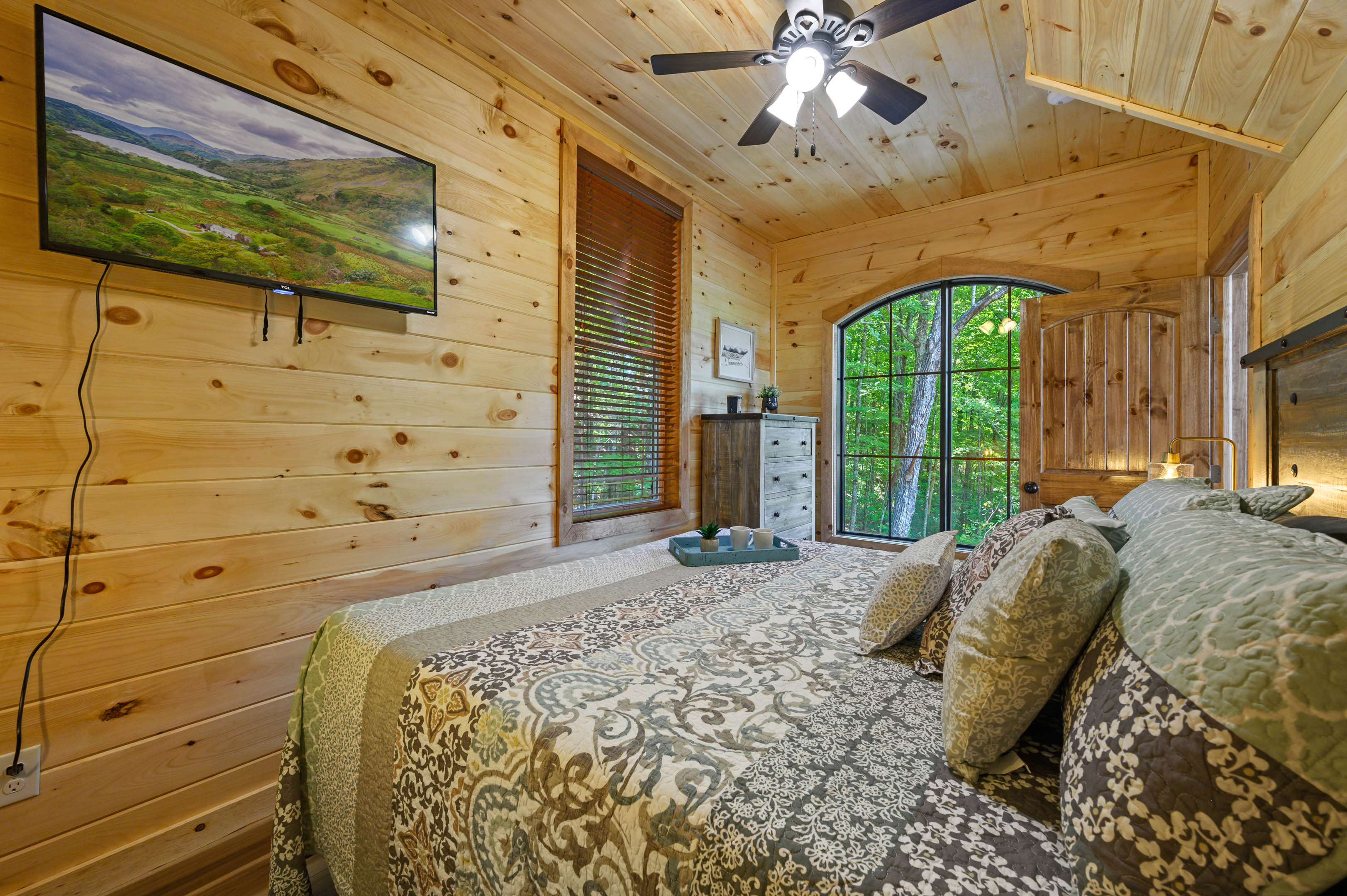 King Master Bedroom view