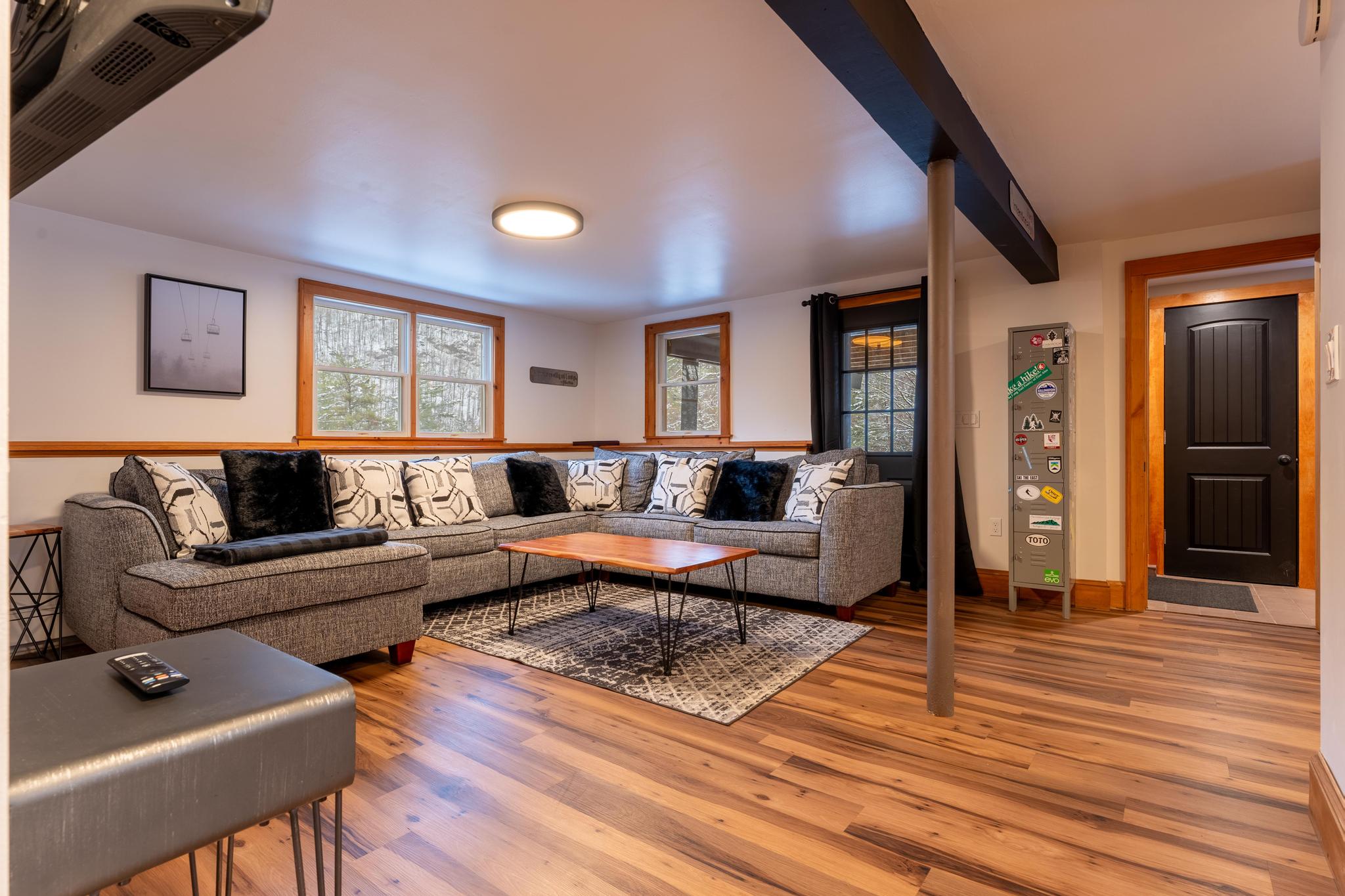 1st floor living room