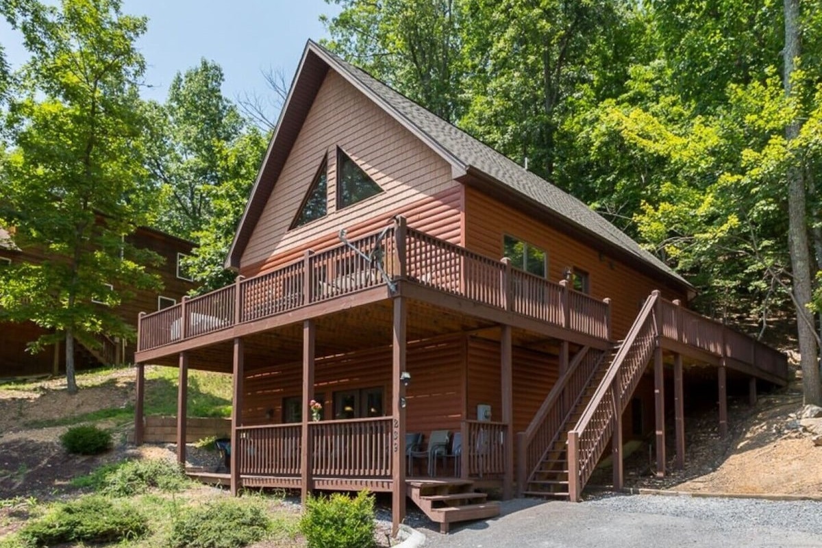Photo inspiration: Visual Reference: Mountain Stay