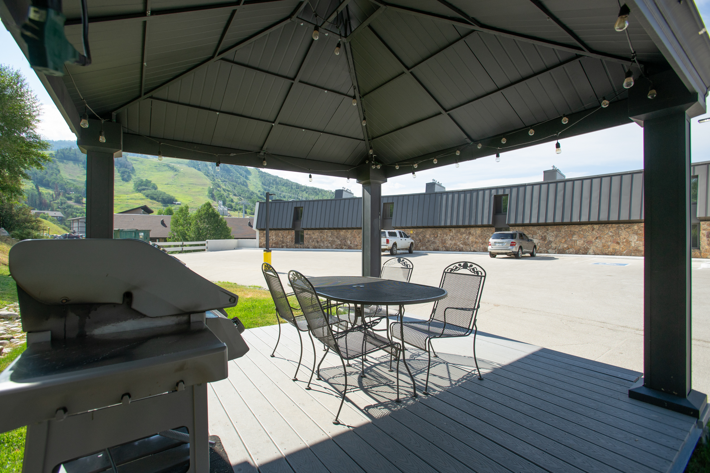 Shared Outdoor Dining Area
