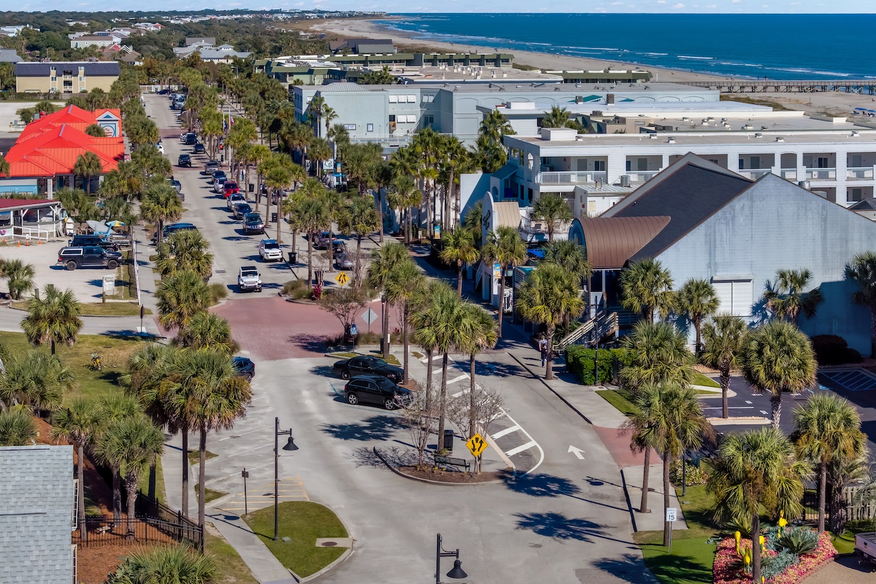 Downtown IOP | Susu's Sea Cabin | 238C 1300 Ocean Blvd | Isle of Palms, SC | IOP Escapes
