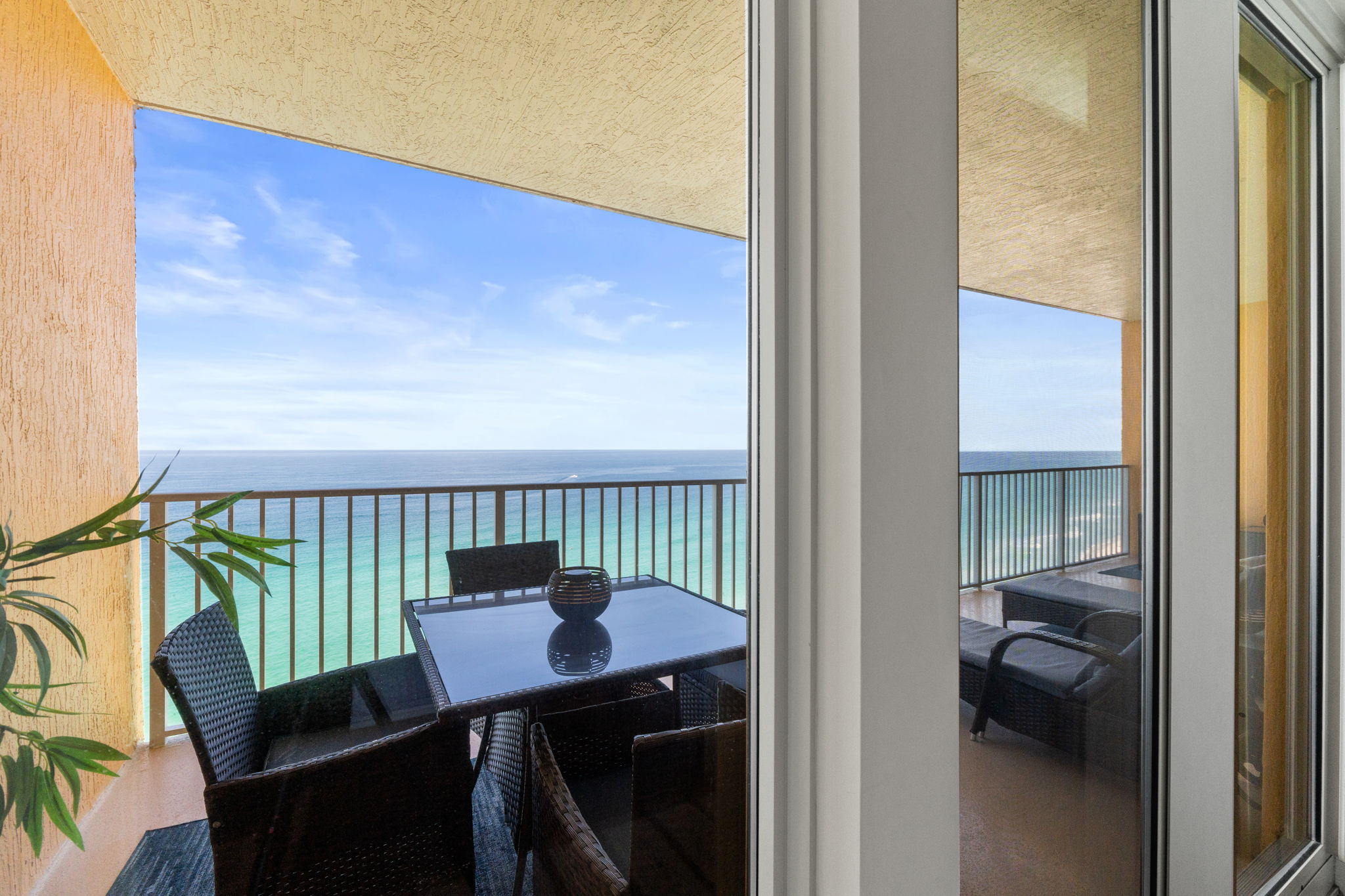Balcony with Outdoor Seating and Amazing Views