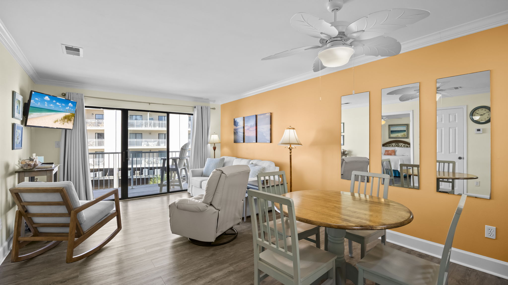 Living & Dining Area