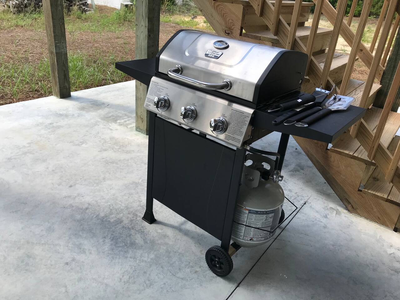 Grill your veggies or seafood on this grill.  Bring your own propane or have it filled from a nearby store