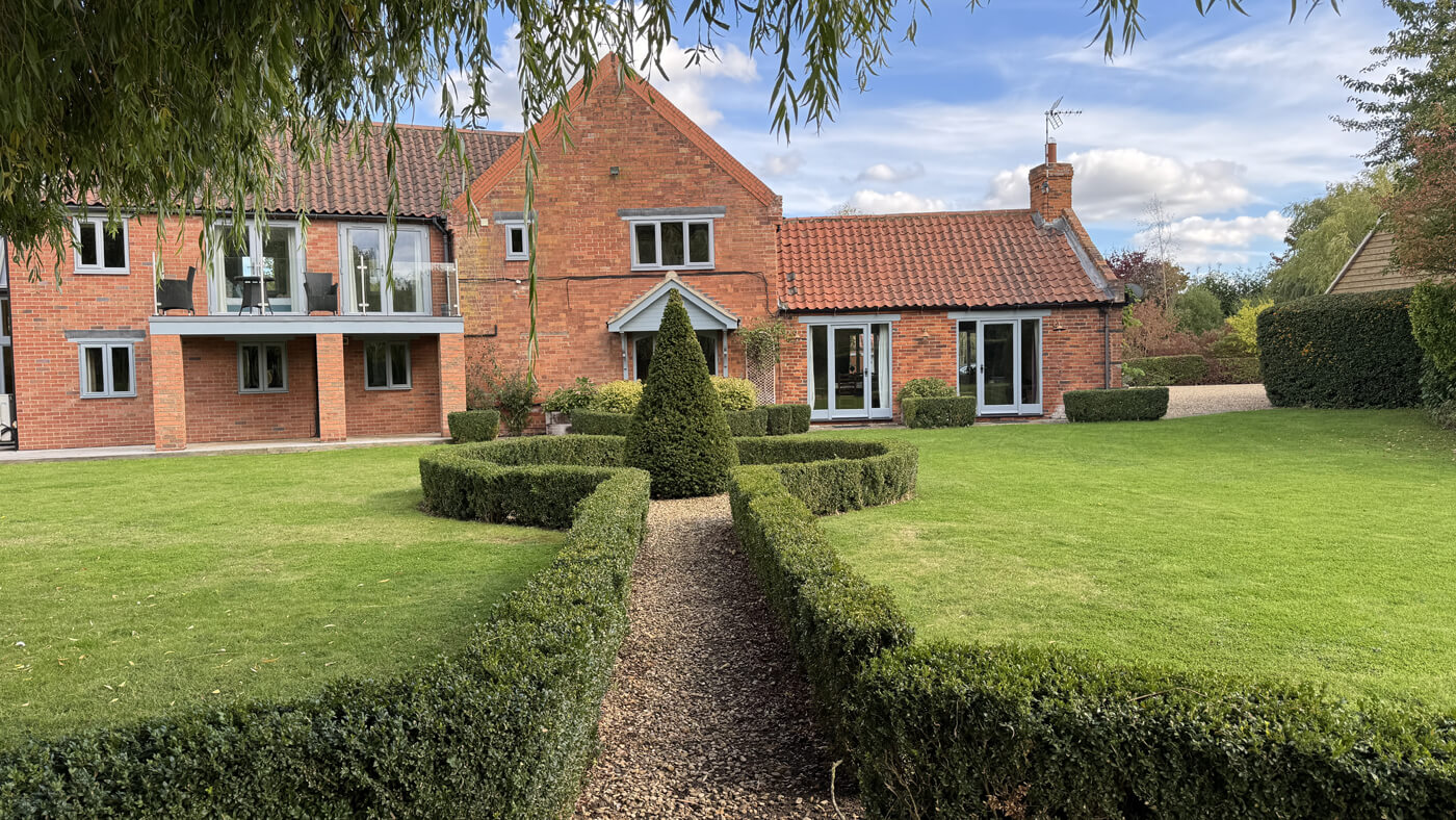 Main house rear garden topiary