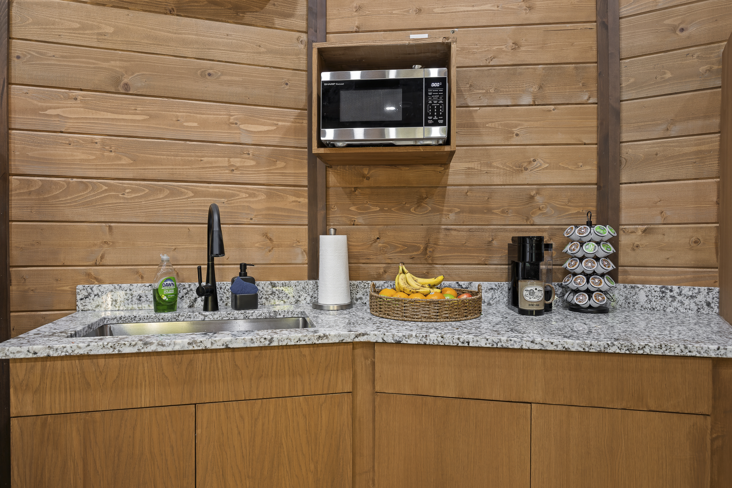 Kitchenette: Sleek granite countertops and modern appliances for effortless meal prep!