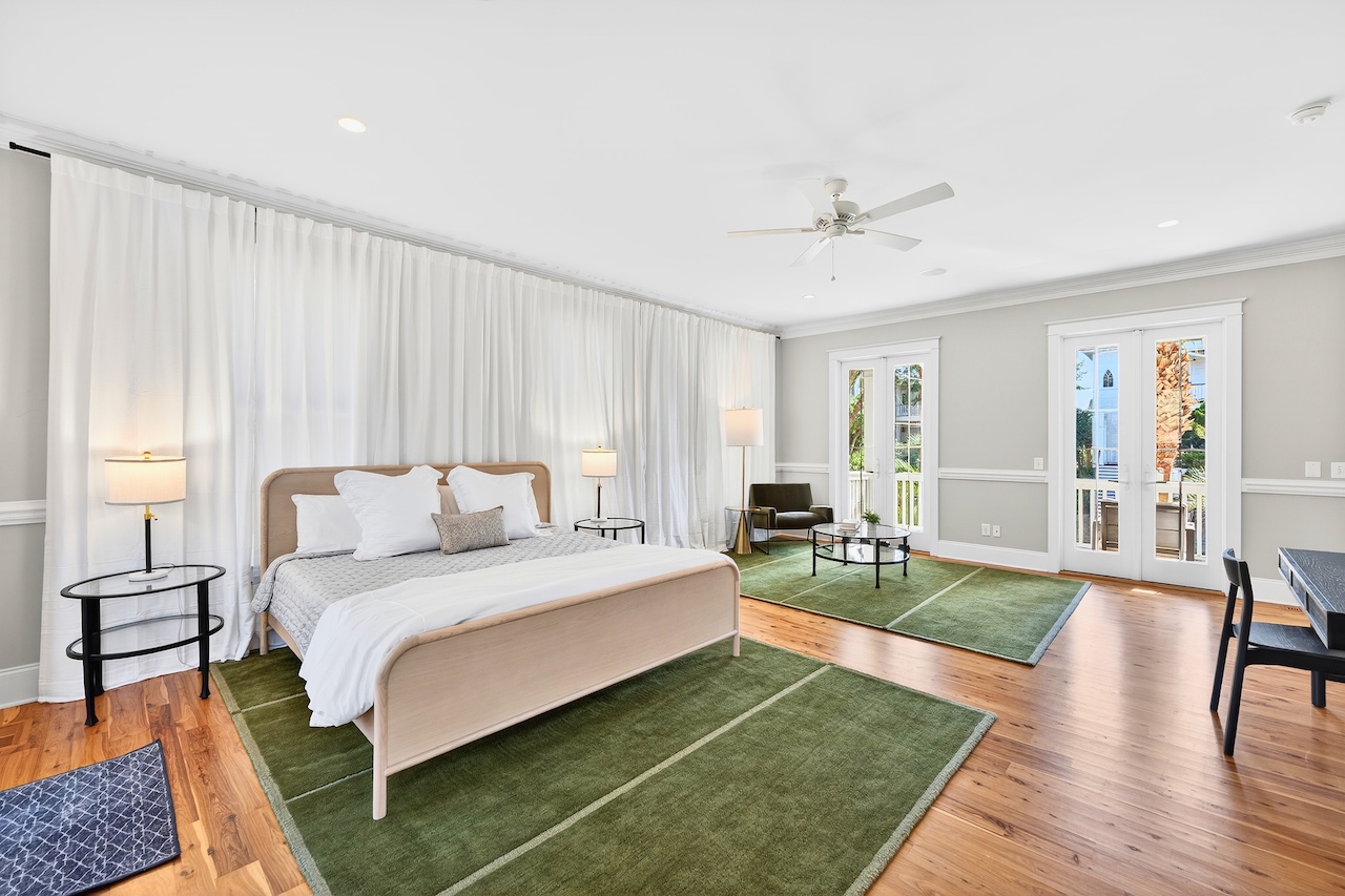 King Room 3 with Seating Area