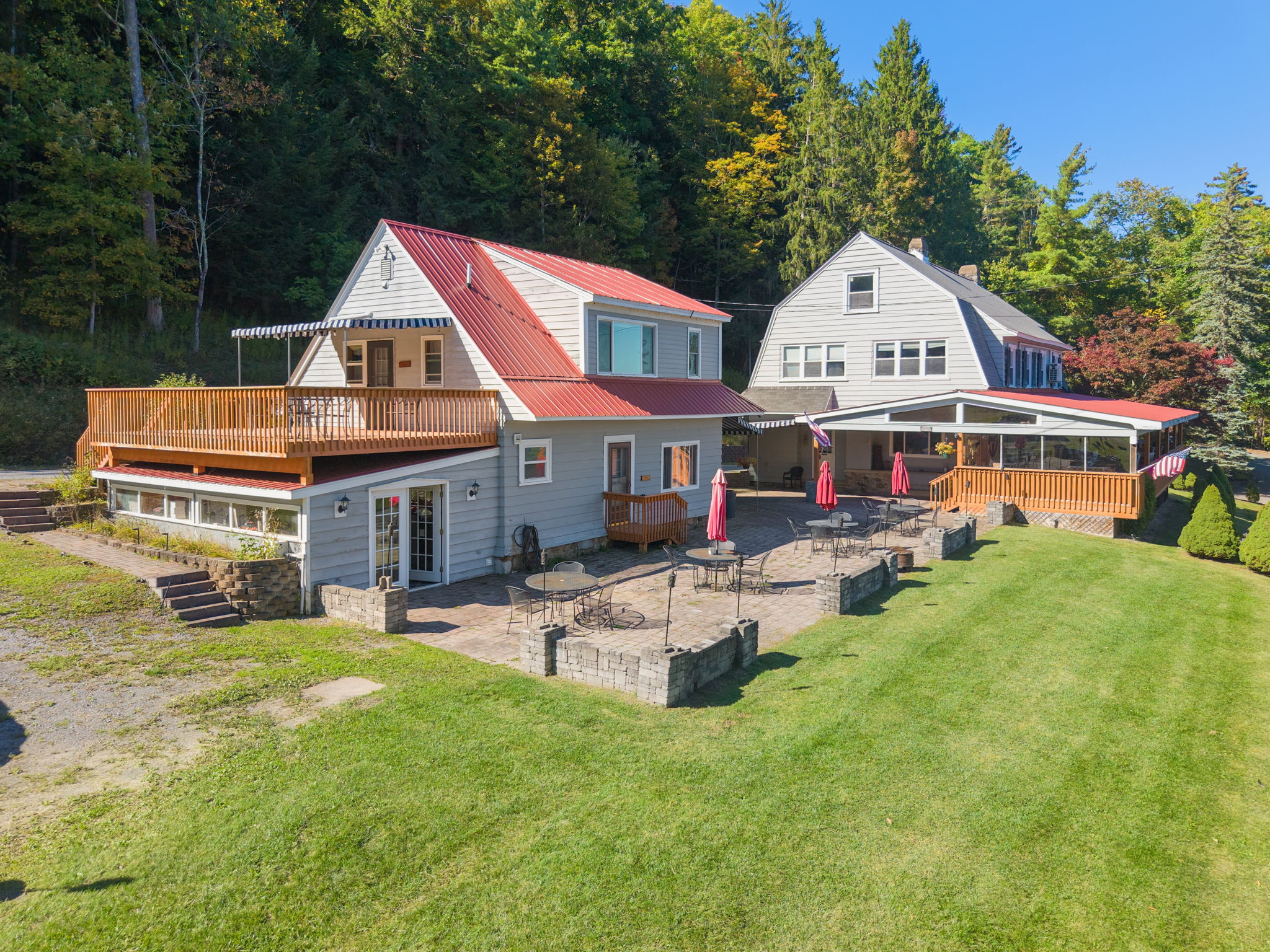 Hatch's Landing - The Perch, The Nest, Main Lodge