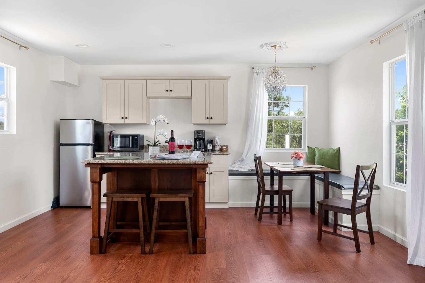 Kitchenette