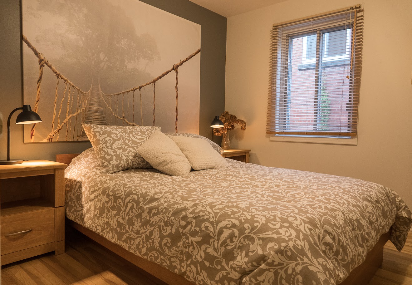 #105 Cozy & Stylish APT in Ahuntsic in Montreal, QC