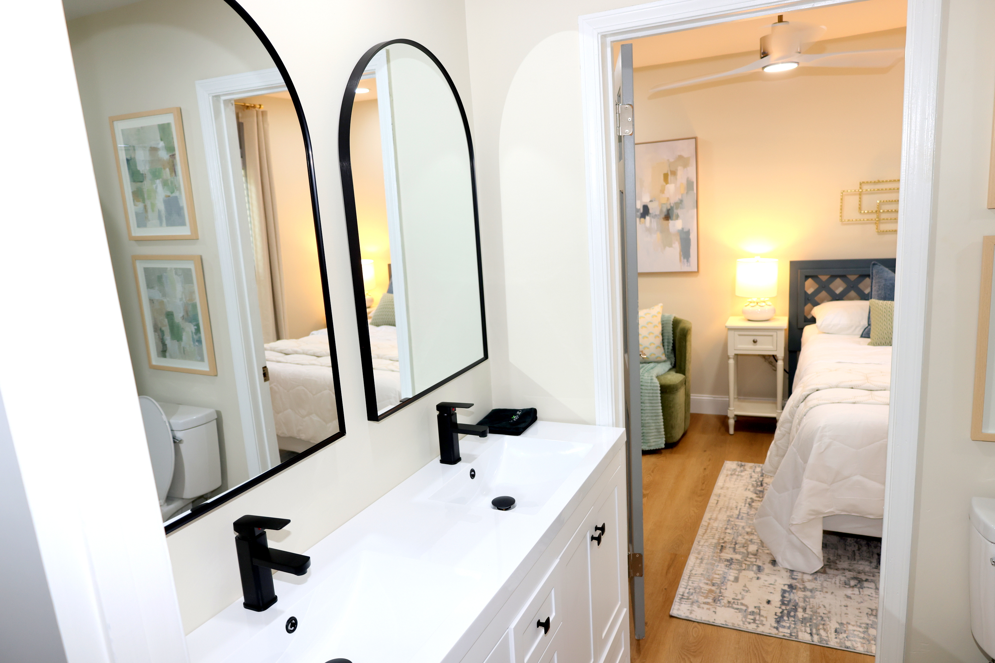 Modern bathroom vanity with double mirrors