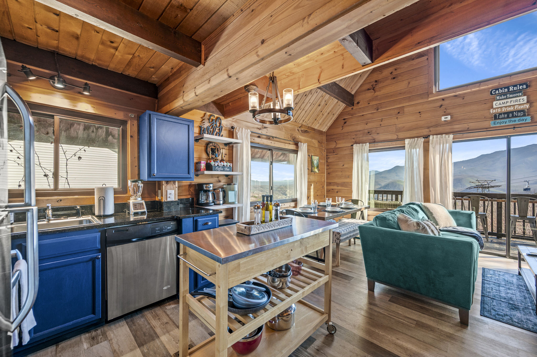 Open main floor, fully stocked kitchen, breathtaking views