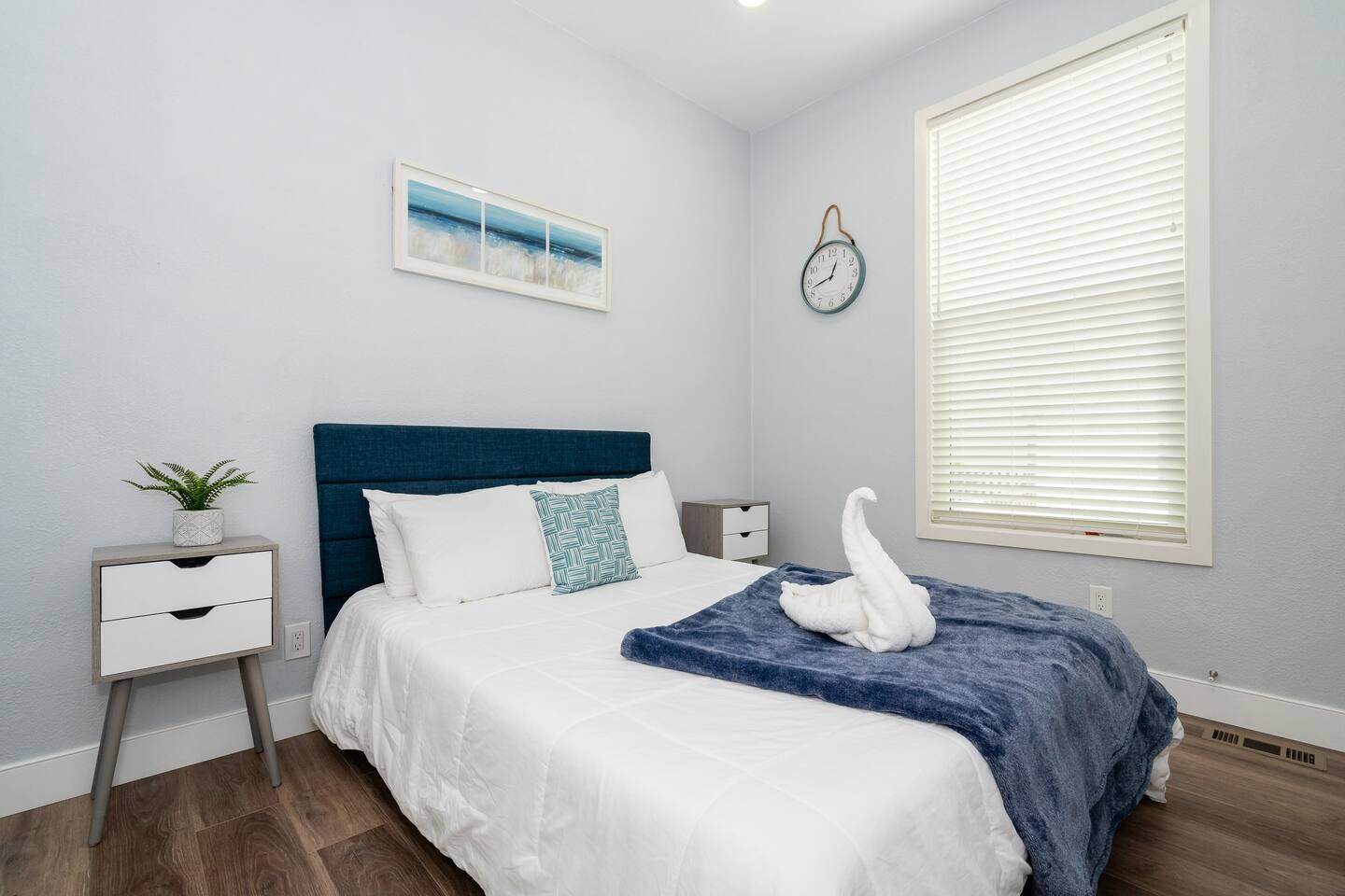 Queen bed