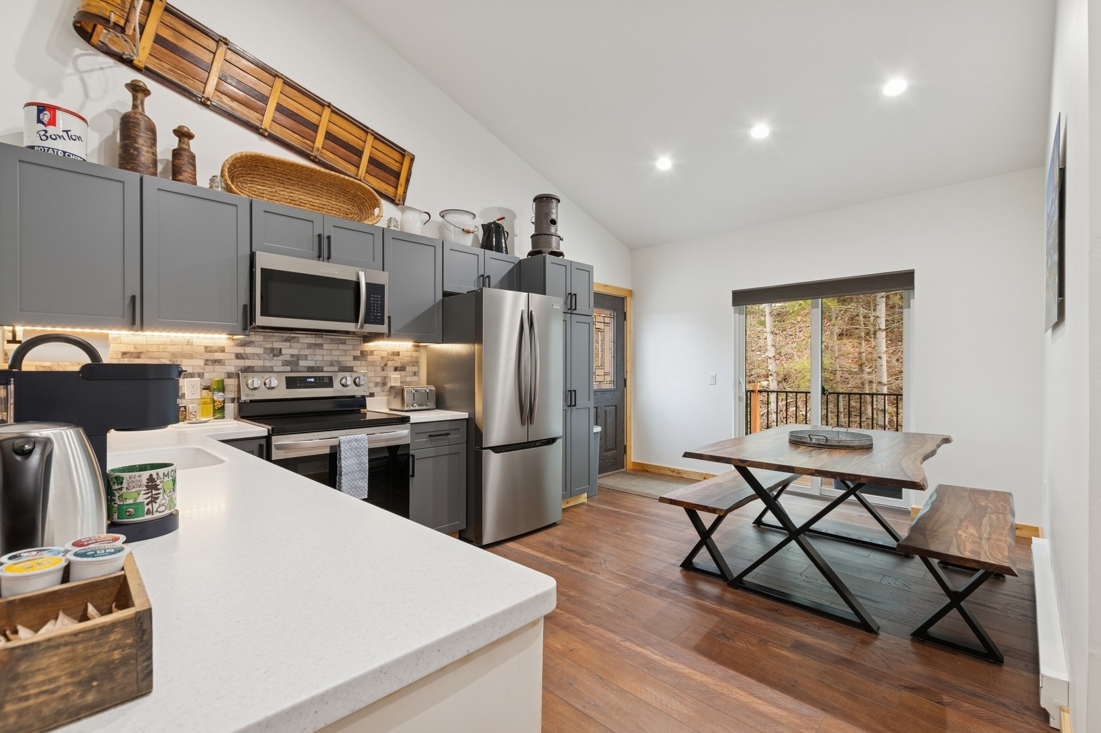 Fully Stocked Kitchen