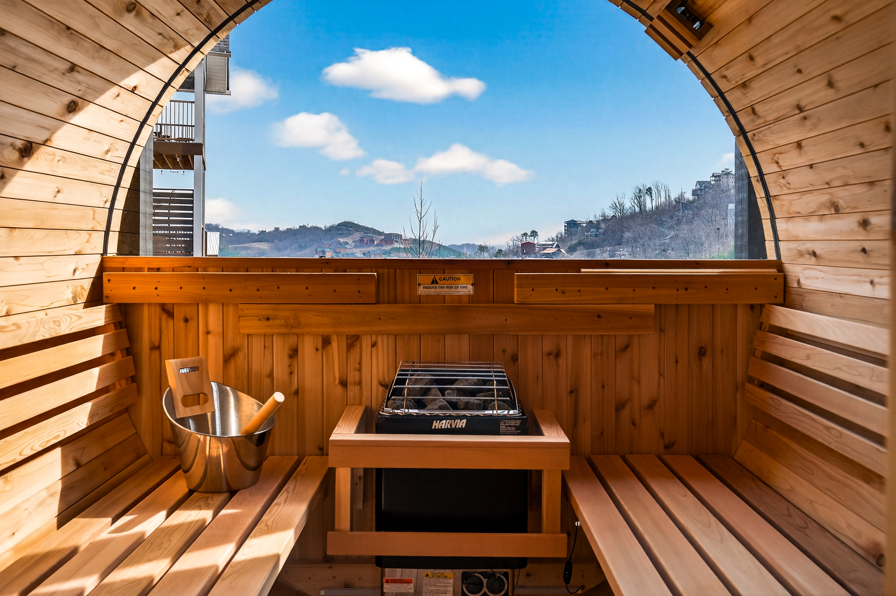 🔥 Private Smoky Mountain View Sauna – Relax, detox, and recharge in the outdoor sauna with a stunning window overlooking the Smoky Mountains. The perfect place to unwind after hiking, exploring Gatlinburg, or soaking in the hot tub. A true luxury cabin sp