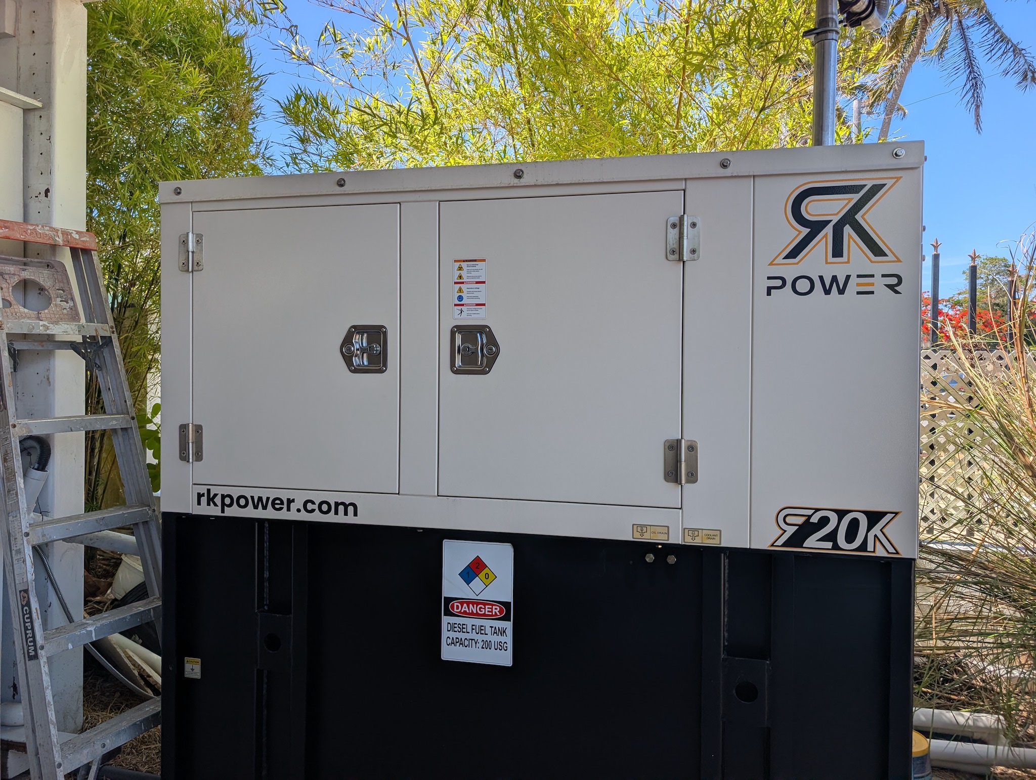 Commercial grade RK Power 20K whole-home backup generator installed at Villa Coral in Dorado, Puerto Rico.