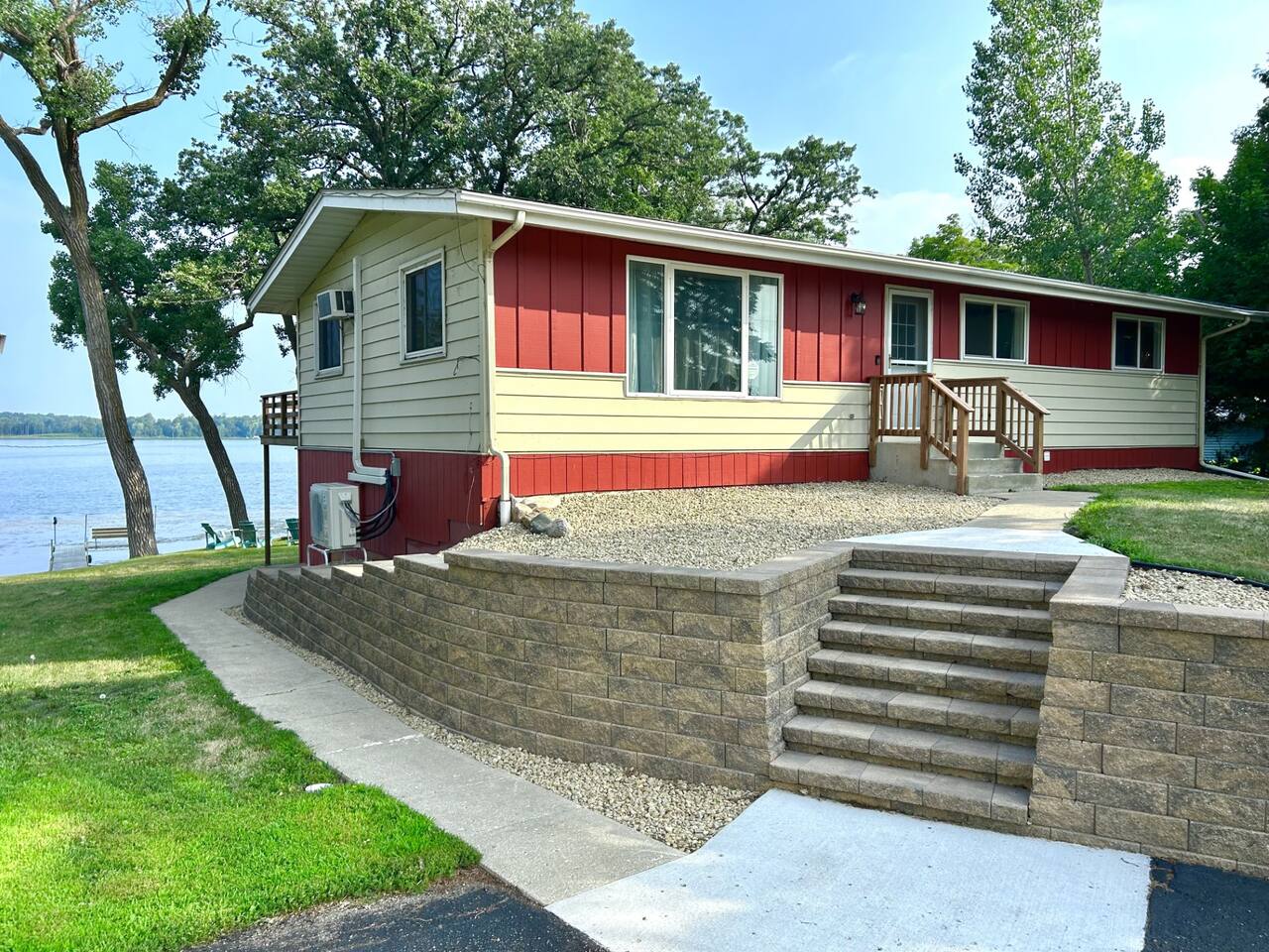 Welcome to the cabin!