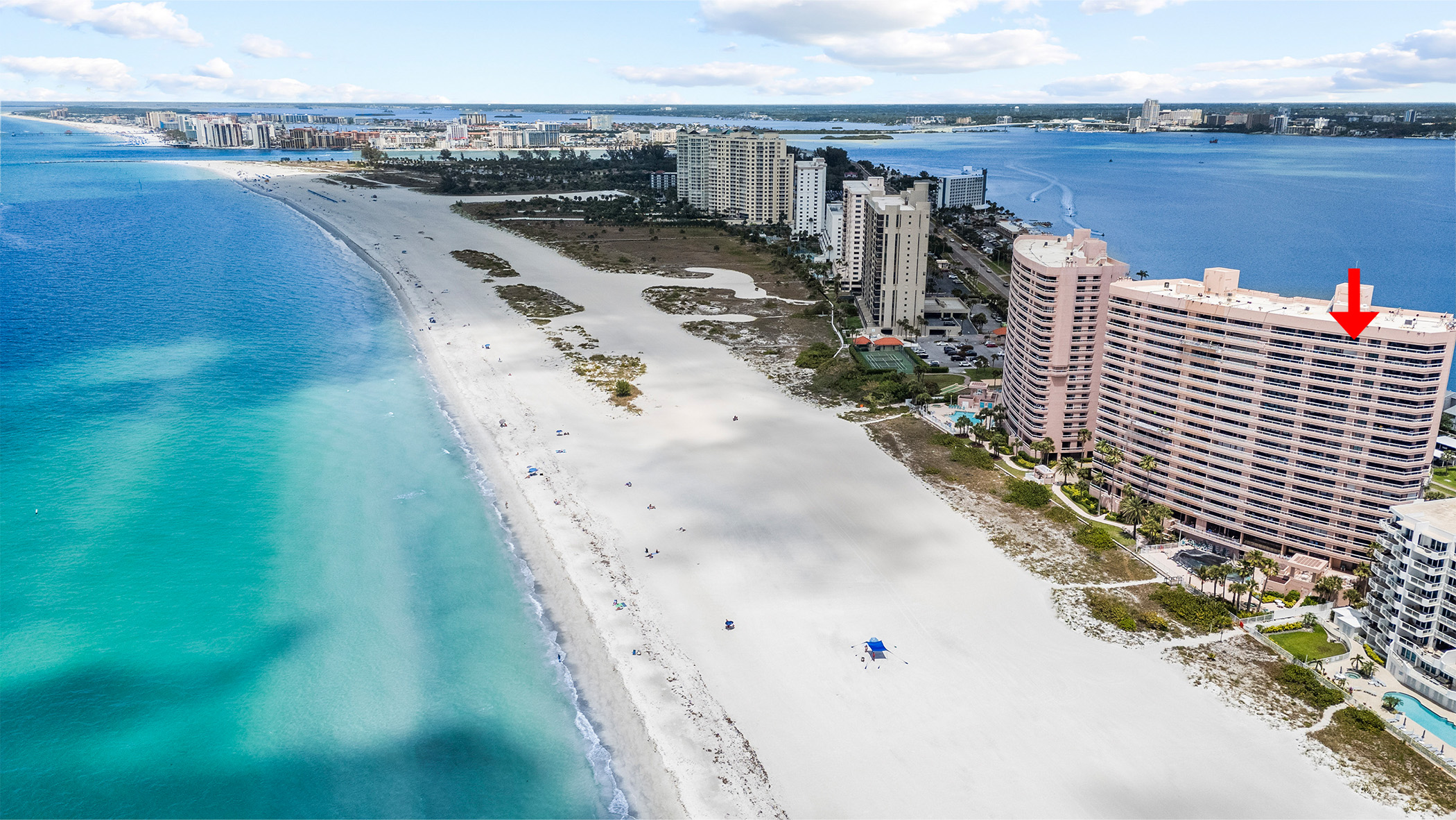 Crescent Beach Club, Penthouse, unit 20D