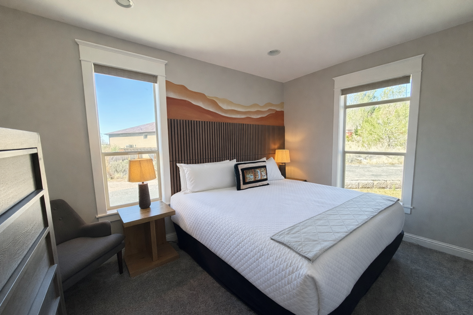 Guest Room 6- King bed