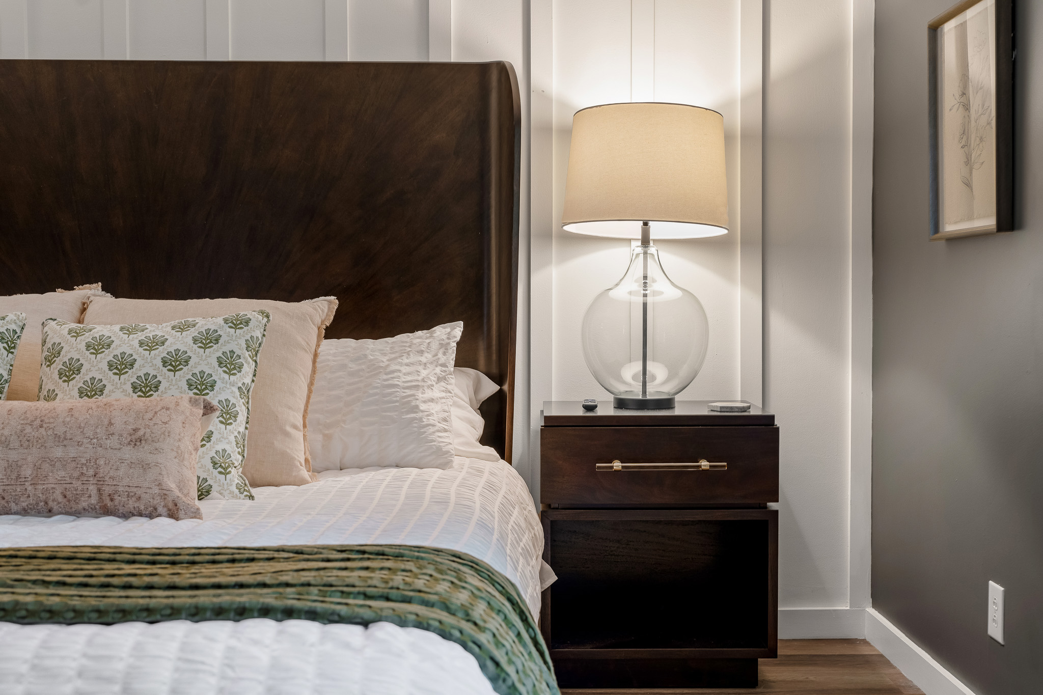 Every detail, designed for rest From bedside chargers to built-in white noise machines, every bedroom is thoughtfully equipped to help you recharge—literally and figuratively. 🌙🔌💤