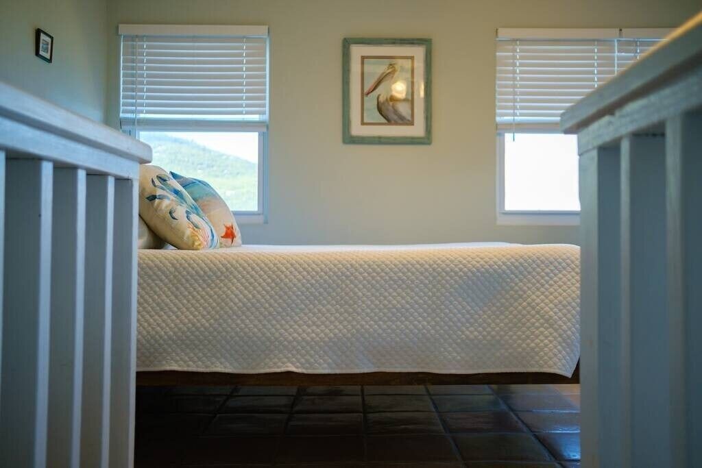 Due to this room being a level above, the room will stay colder even though you can't close it off from the rest of the home.
